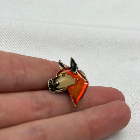 Vintage Enamel Doberman Dog Pin - Picture 1 of 4